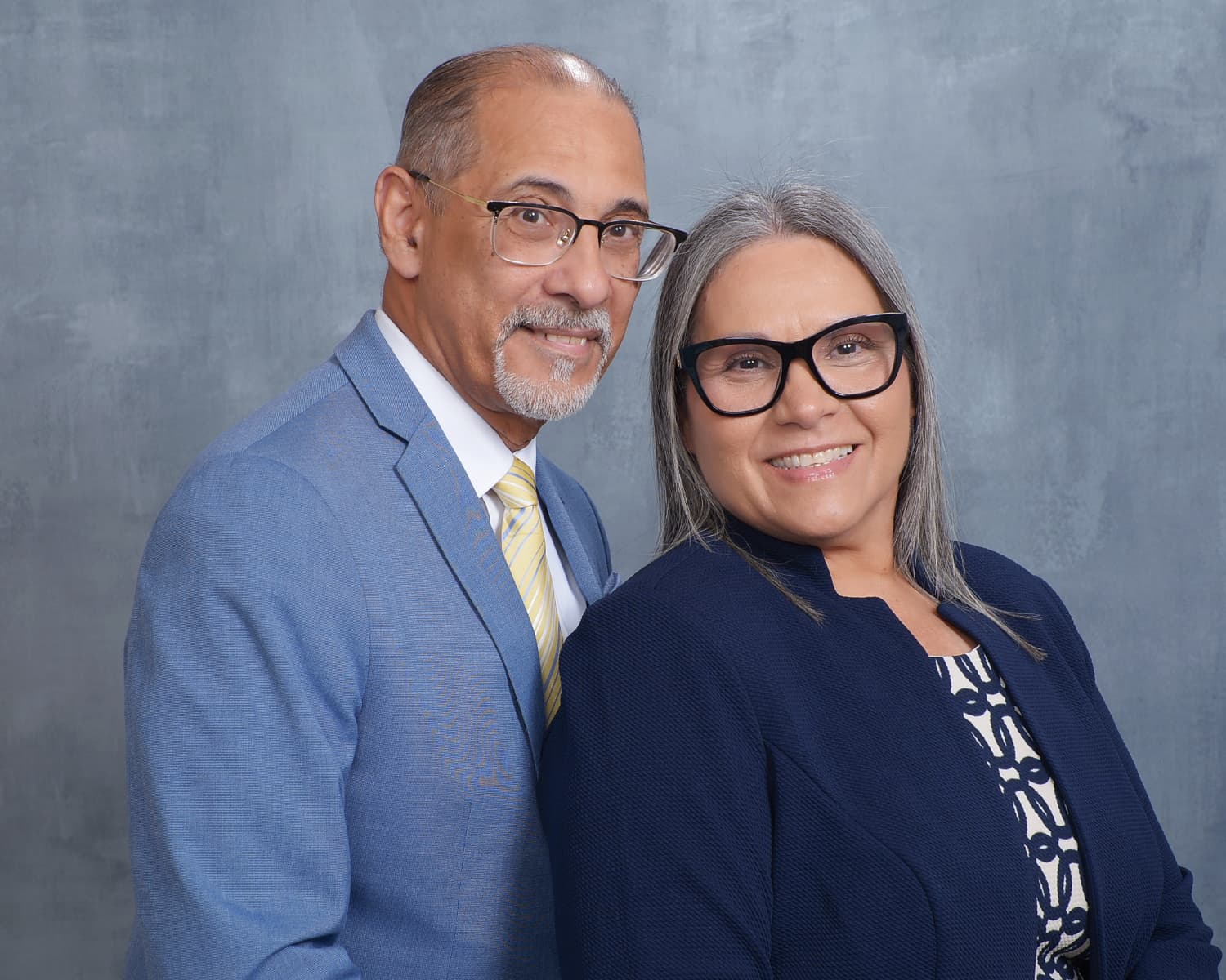 Pastores Jaime y Diana Moux